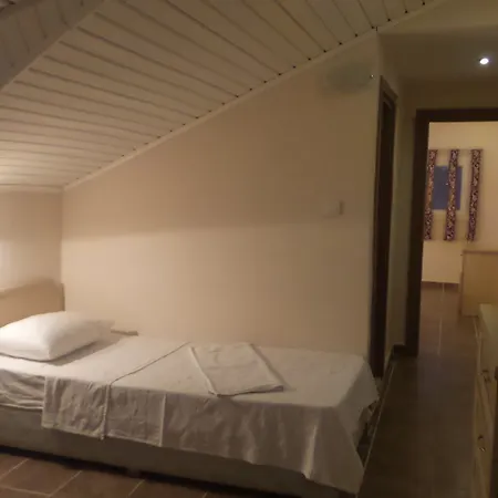Galata Hotell 3*
